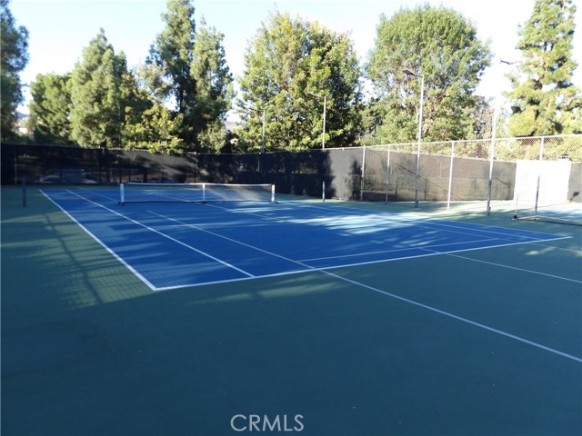 Detail Gallery Image 30 of 37 For 19140 Lahey #4,  Porter Ranch,  CA 91326 - 2 Beds | 2/1 Baths