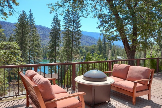 38007 Upper Emory Lane, Wishon CA: https://media.crmls.org/medias/cedd8842-f941-449b-a859-349000e411e2.jpg