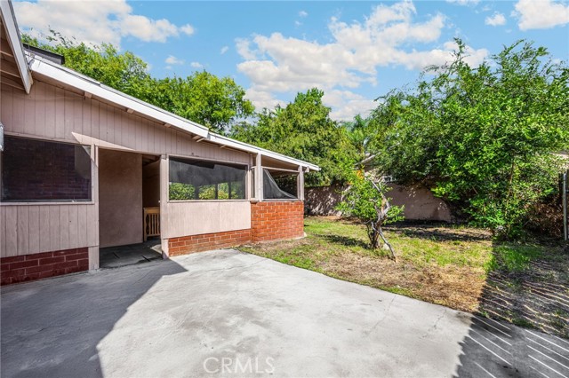 Detail Gallery Image 24 of 27 For 741 E Hawthorne St, Ontario,  CA 91764 - 3 Beds | 2 Baths