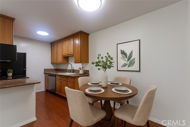 Detail Gallery Image 9 of 27 For 564 N Bellflower Bld #218,  Long Beach,  CA 90814 - 1 Beds | 1 Baths