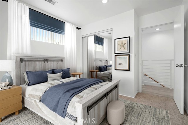 Detail Gallery Image 2 of 8 For 14243 Magnolia, Sherman Oaks,  CA 91423 - 2 Beds | 2 Baths