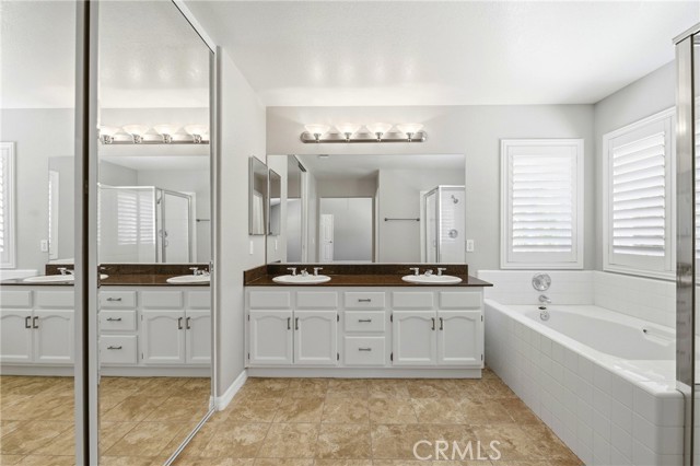 Detail Gallery Image 19 of 29 For 36013 Corte Pavia, Murrieta,  CA 92562 - 5 Beds | 3 Baths