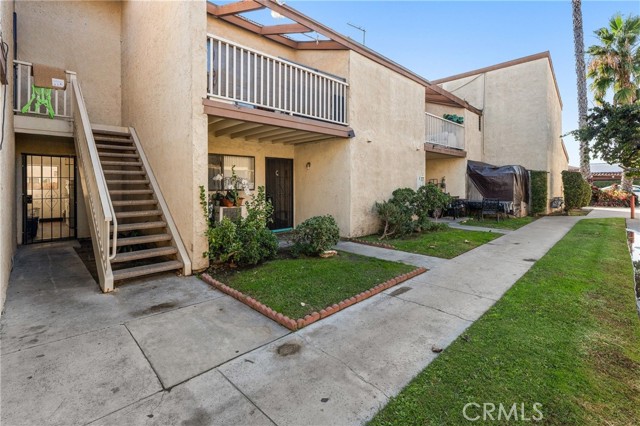 13022 13022 Casa Linda Lane, Garden Grove CA: https://media.crmls.org/medias/cede5259-a887-4b98-9441-3519979be5ae.jpg