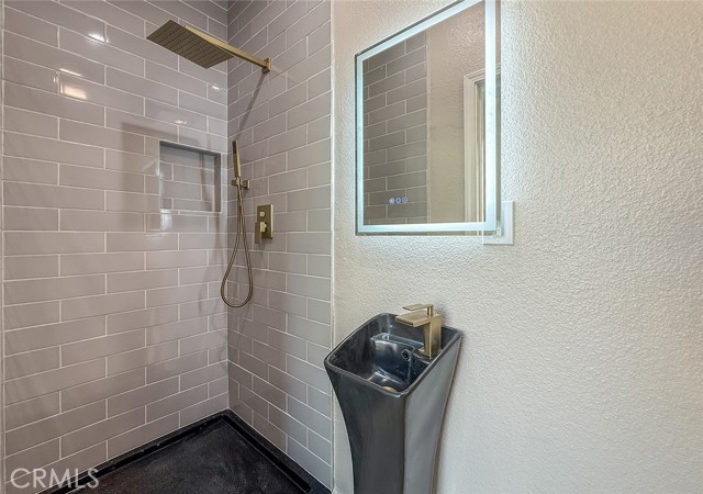 Detail Gallery Image 19 of 46 For 28722 Lincoln Ave, Castaic,  CA 91384 - 3 Beds | 3 Baths