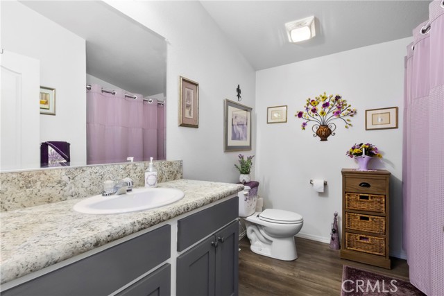 3700 Buchanan Street, Riverside CA: https://media.crmls.org/medias/cedf7dc1-e59e-4faf-bff0-bef667edae10.jpg