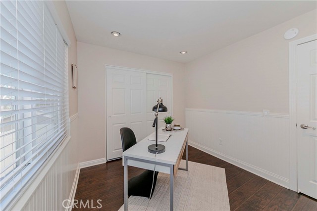 2422 Coventry Circle, Fullerton CA: https://media.crmls.org/medias/cee0281f-16f5-4e28-95d8-edee7bb8b725.jpg