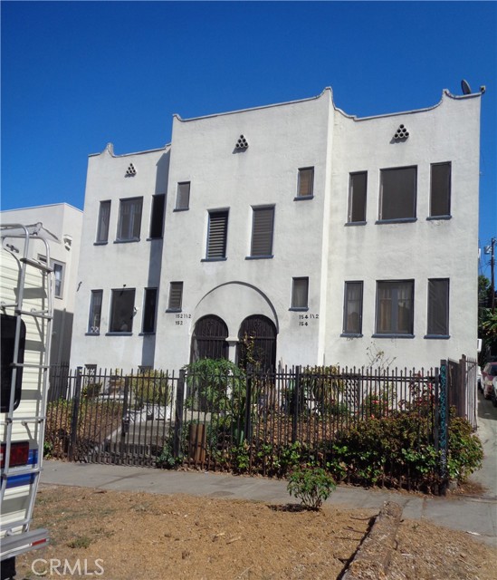 152 S Westmoreland Avenue, Los Angeles CA: https://media.crmls.org/medias/cee11137-a2a5-4b9d-9fc8-f4a944ccc7ab.jpg