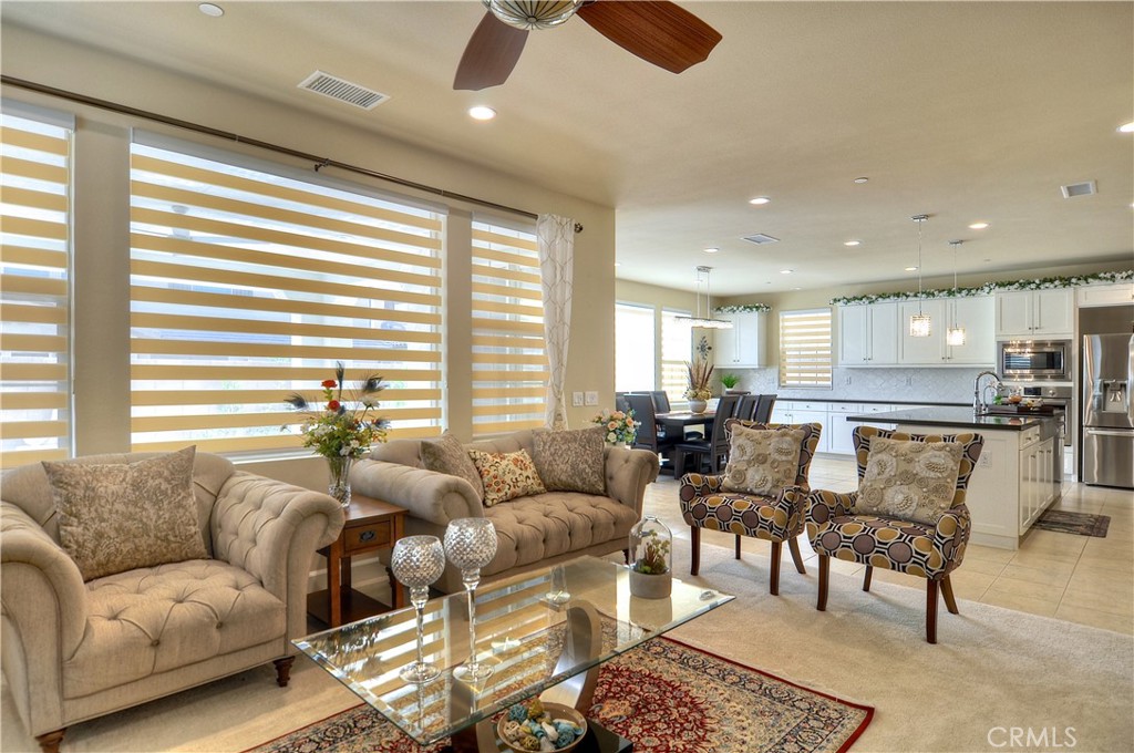 MLS #OC25228348 image #4