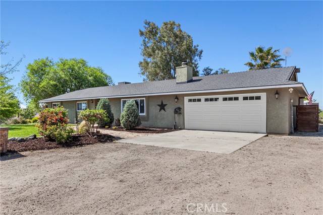Detail Gallery Image 2 of 29 For 7440 Shale Rock Rd, Paso Robles,  CA 93446 - 3 Beds | 2 Baths