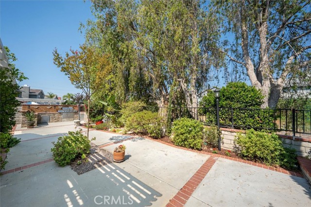 Detail Gallery Image 30 of 42 For 28735 Citrus Pl, Saugus,  CA 91390 - 4 Beds | 3 Baths