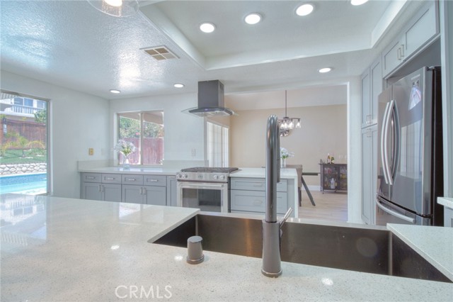 10075 Desert Mallow, Moreno Valley CA: https://media.crmls.org/medias/cee345bd-abd5-4a43-a59c-57915e95b9b1.jpg