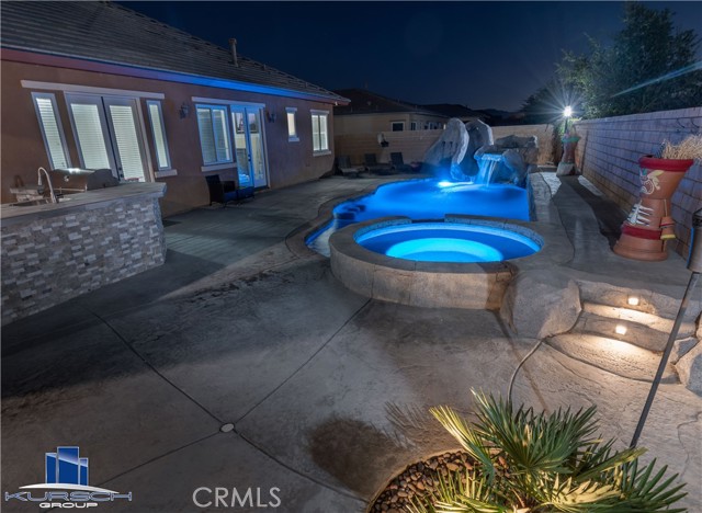 Detail Gallery Image 35 of 38 For 12948 Hyperion Ln, Apple Valley,  CA 92308 - 5 Beds | 3/1 Baths