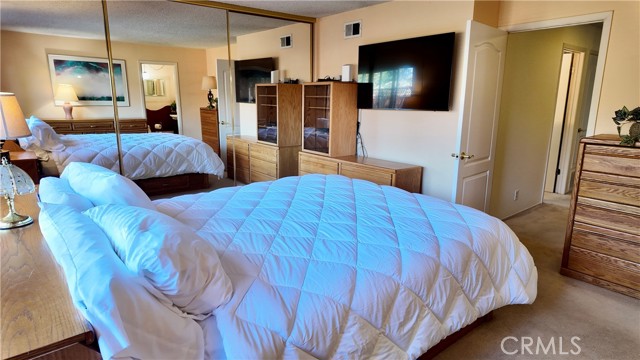 Detail Gallery Image 10 of 22 For 227 Burning Tree Dr, San Jose,  CA 95119 - 4 Beds | 2 Baths