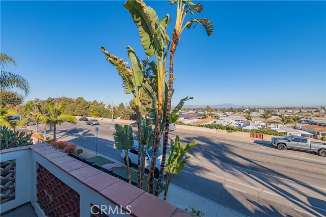 Detail Gallery Image 43 of 44 For 413 Delaware St, Huntington Beach,  CA 92648 - 3 Beds | 3/1 Baths