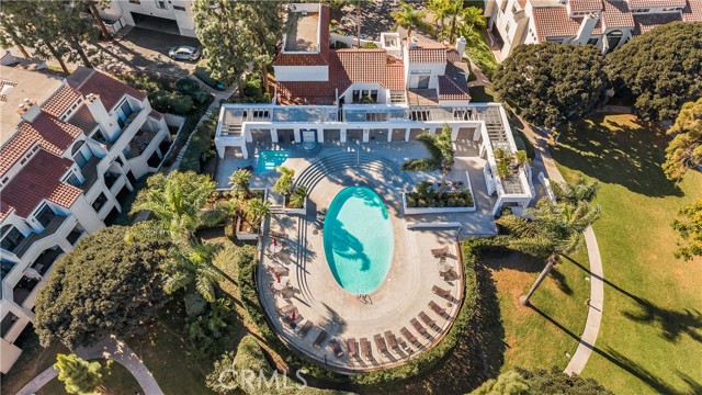 5101 Tortuga Drive, Huntington Beach CA: https://media.crmls.org/medias/cee5b060-c8c5-4973-9407-5935873d411e.jpg