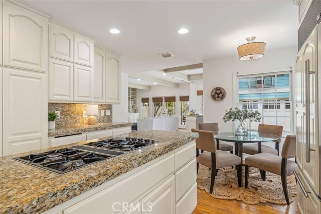 623 Irena Avenue, Redondo Beach, California 90277, 4 Bedrooms Bedrooms, ,3 BathroomsBathrooms,Residential,Sold,Irena,SB22094675