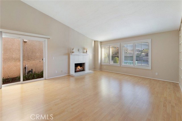 Detail Gallery Image 7 of 63 For 38 Deerwood E, Irvine,  CA 92604 - 3 Beds | 2 Baths