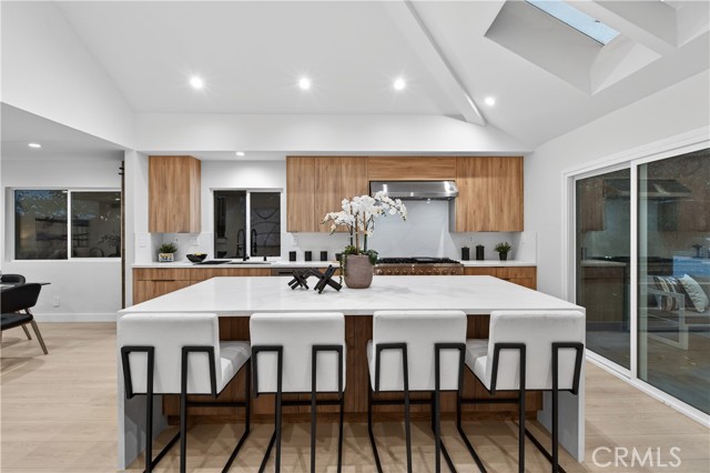 Detail Gallery Image 15 of 45 For 5506 Forest Cove, Agoura Hills,  CA 91301 - 4 Beds | 3/1 Baths