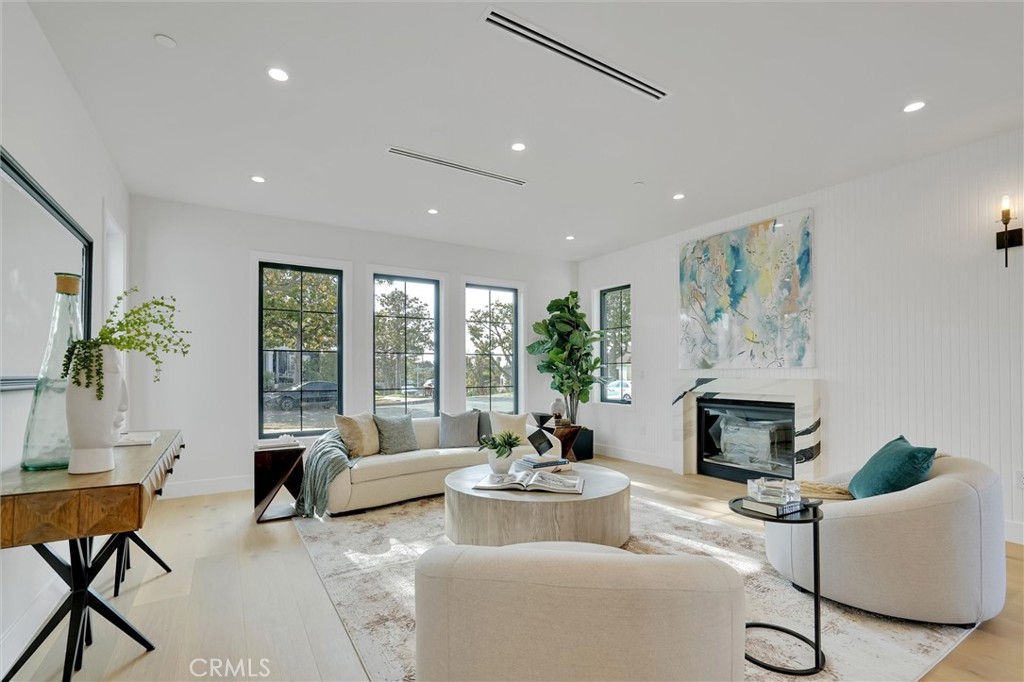 Cee92D12 9854 4600 B3Cf 0F89B9F8F90F 6376 Nancy, Westchester, Ca 90045 &Lt;Span Style='BackgroundColor:transparent;Padding:0Px;'&Gt; &Lt;Small&Gt; &Lt;I&Gt; &Lt;/I&Gt; &Lt;/Small&Gt;&Lt;/Span&Gt;