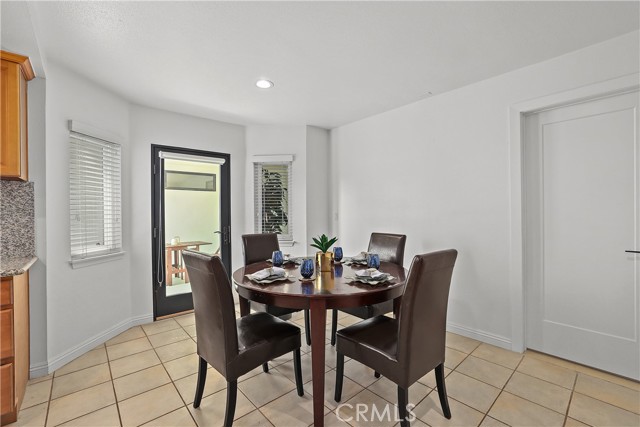 17960 Calle Silvosa, Rowland Heights CA: https://media.crmls.org/medias/cee9484a-19c2-4092-a24a-0a1622d649c2.jpg