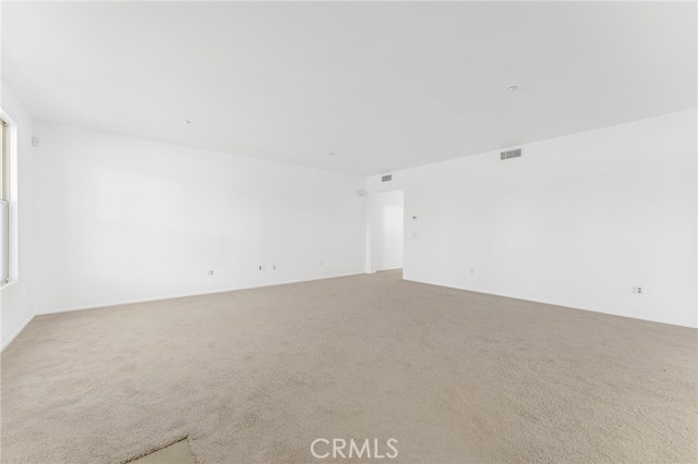 Detail Gallery Image 7 of 31 For 2123 Atlantic, Long Beach,  CA 90806 - 2 Beds | 2 Baths