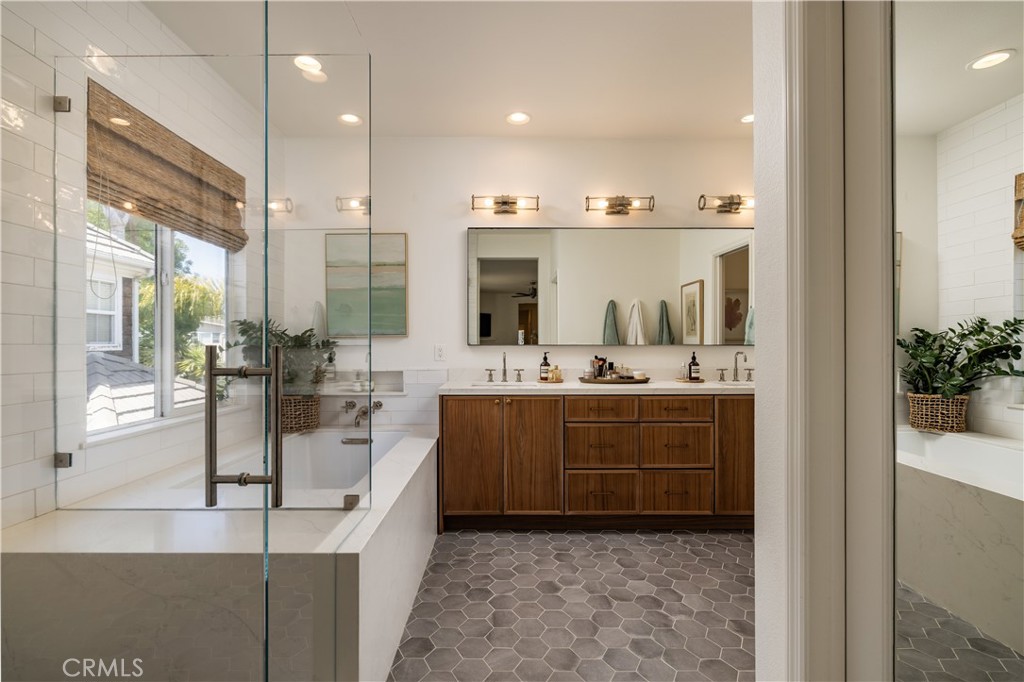 MLS #OC26142435 image #18
