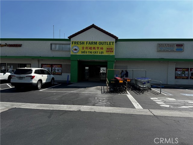 12145 Wanda Street, El Monte CA: https://media.crmls.org/medias/ceea5658-b761-4634-ae50-bbb3135409f5.jpg