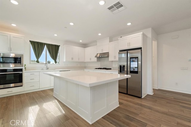 2750 182nd Street, Torrance CA: https://media.crmls.org/medias/ceebe384-e586-46ef-b387-44488821958c.jpg