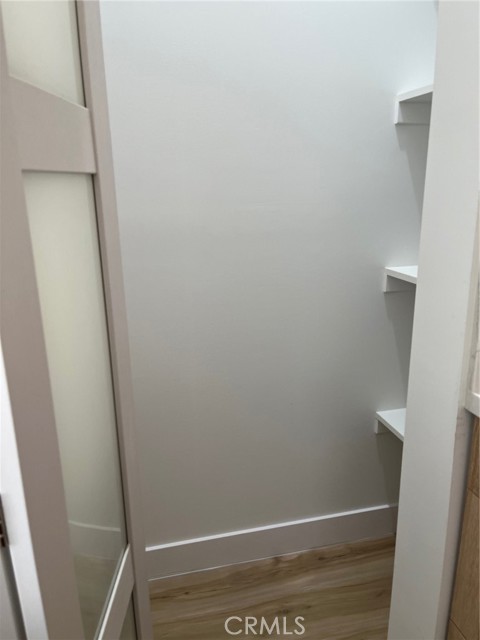 Image 4 of 21 For 566 Wamblee Lane 2