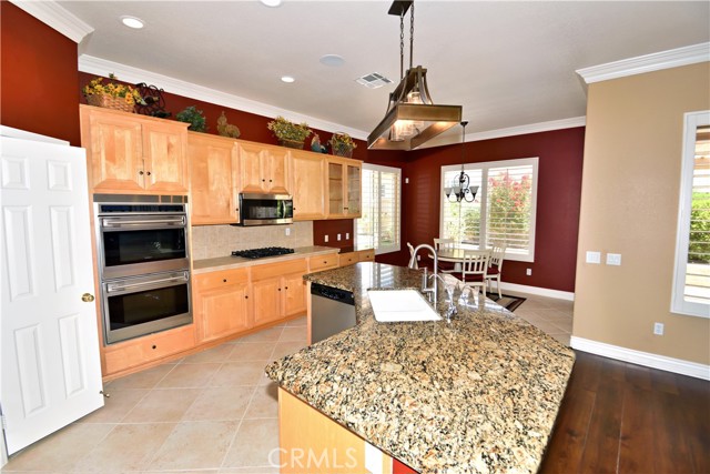 29424 Springside Drive, Menifee CA: https://media.crmls.org/medias/ceec5953-6cf6-4ea5-a485-87f42db23834.jpg