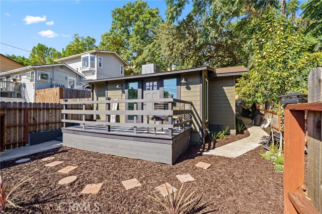 Detail Gallery Image 1 of 36 For 521 Olive St, Paso Robles,  CA 93446 - 3 Beds | 2 Baths