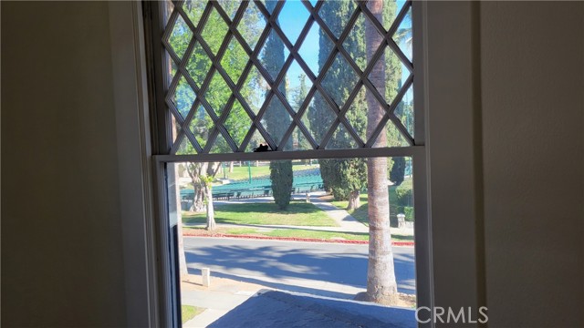 Detail Gallery Image 13 of 15 For 128 Grant St #B,  Redlands,  CA 92373 - 2 Beds | 1 Baths