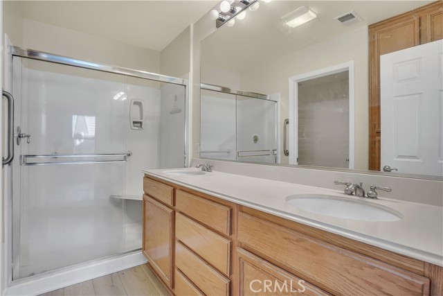 Detail Gallery Image 40 of 49 For 2053 Laurelwood Ave, Simi Valley,  CA 93063 - 2 Beds | 2/1 Baths