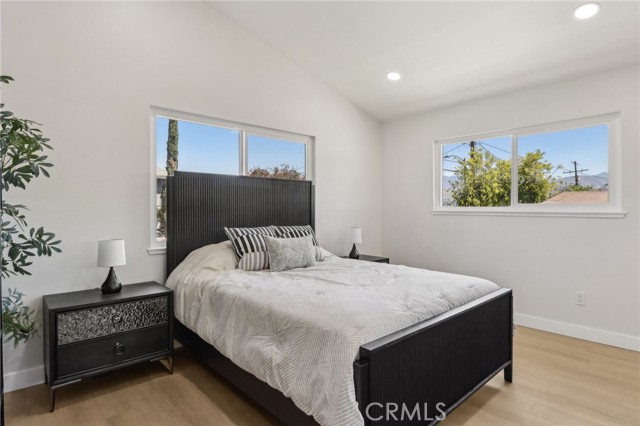 Detail Gallery Image 10 of 23 For 12548 Terra Bella St, Pacoima,  CA 91331 - 3 Beds | 2 Baths