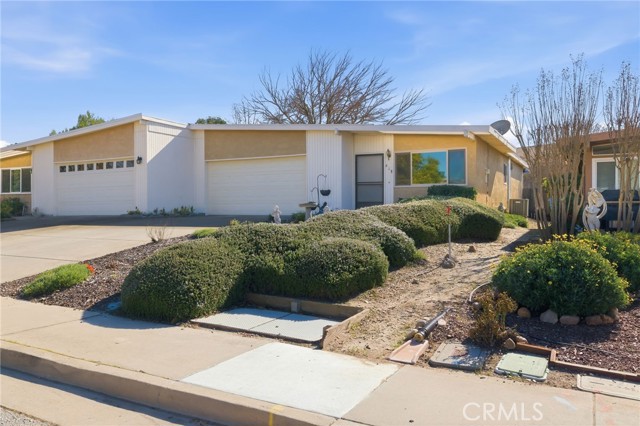 Detail Gallery Image 4 of 36 For 618 Queenanne Rd, Paso Robles,  CA 93446 - 2 Beds | 1 Baths