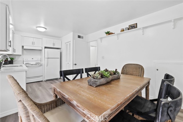 Detail Gallery Image 17 of 36 For 3342 Bradbury Road #34,  Rossmoor,  CA 90720 - 3 Beds | 1/1 Baths