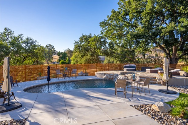 Detail Gallery Image 8 of 46 For 9640 Parkway Circle, Paso Robles,  CA 93446 - 4 Beds | 2/1 Baths
