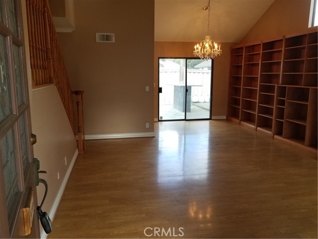 45 Wintermist, Irvine CA: https://media.crmls.org/medias/cef15f61-3406-4c4f-8e6e-ff4f5460bc46.jpg