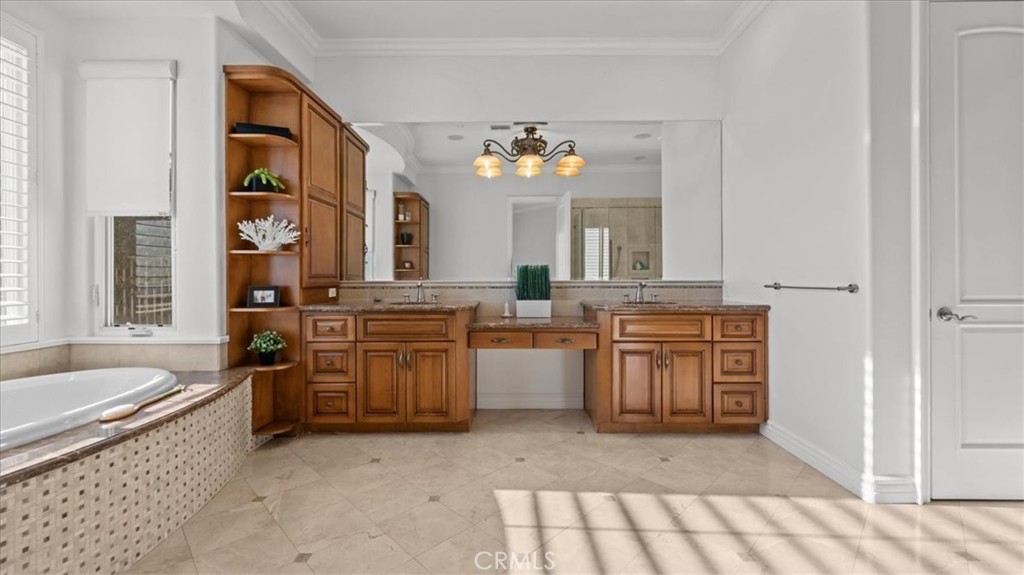 MLS #CV25267723 image #43