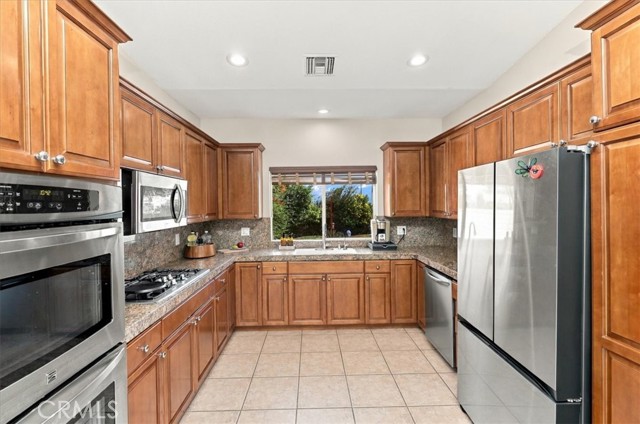 74098 Scholar E, Palm Desert, CA 92211