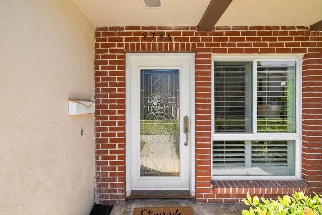 Detail Gallery Image 2 of 42 For 9736 Monte Carlo Cir, Huntington Beach,  CA 92646 - 4 Beds | 2/1 Baths