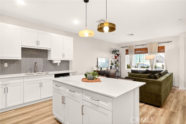 Detail Gallery Image 13 of 42 For 35165 Rangpur, Fallbrook,  CA 92028 - 2 Beds | 2/1 Baths