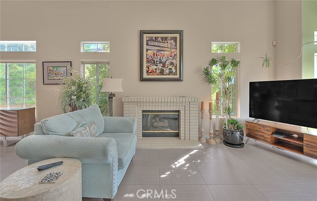 Detail Gallery Image 9 of 71 For 16049 Pinnacle, Chino Hills,  CA 91709 - 4 Beds | 2/1 Baths