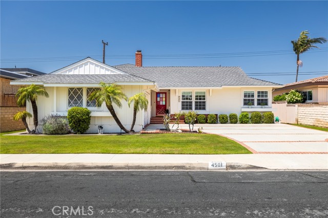 4501 Paseo De Las Tortugas, Torrance CA: https://media.crmls.org/medias/cef2b15c-be13-4a5d-8e58-ec8414715628.jpg