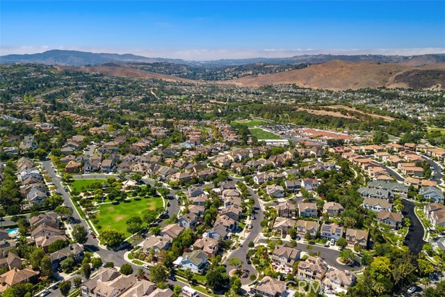 Detail Gallery Image 27 of 36 For 14 Tuberose, Ladera Ranch,  CA 92694 - 2 Beds | 2 Baths