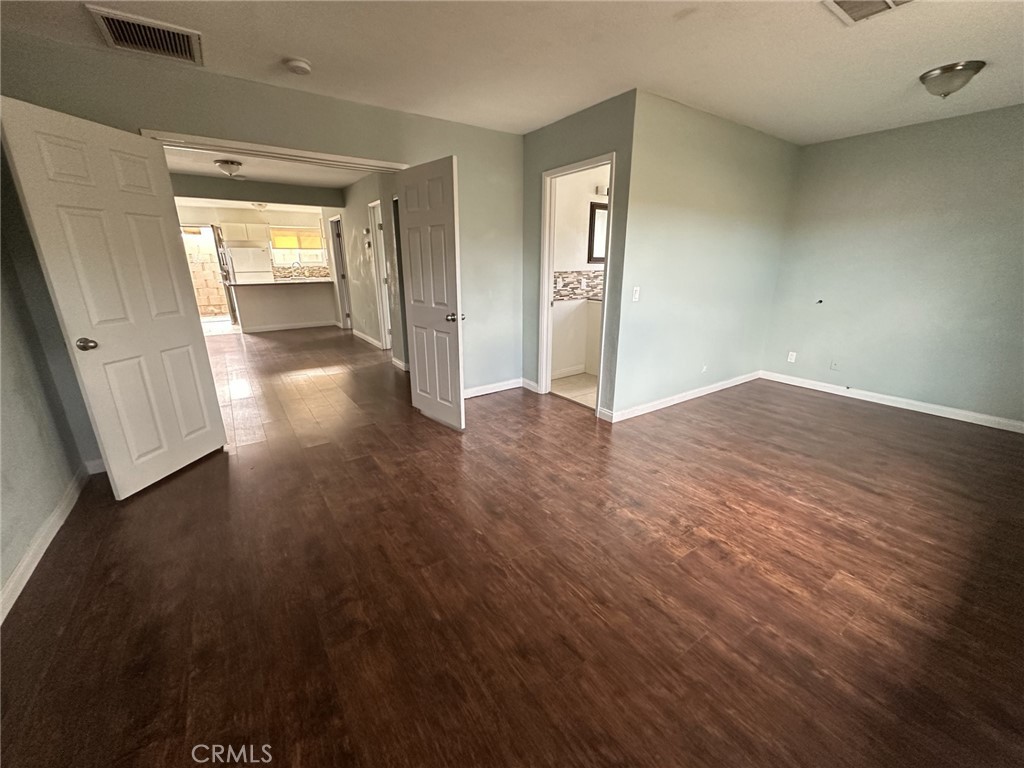 MLS #DW25251305 image #7