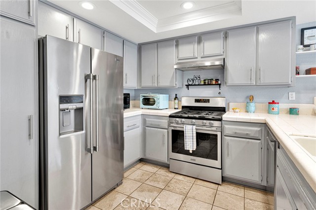 Detail Gallery Image 17 of 65 For 152 Cedar Creek, San Dimas,  CA 91773 - 2 Beds | 3 Baths