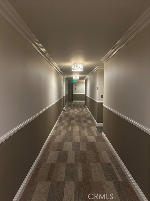 Detail Gallery Image 2 of 3 For 637 N West Knoll Dr #204,  West Hollywood,  CA 90069 - 2 Beds | 2 Baths