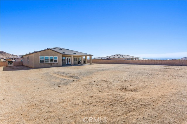 19526 Javelina, Apple Valley CA: https://media.crmls.org/medias/cef586ae-3a1d-4503-9d2d-b0665fb8cf16.jpg