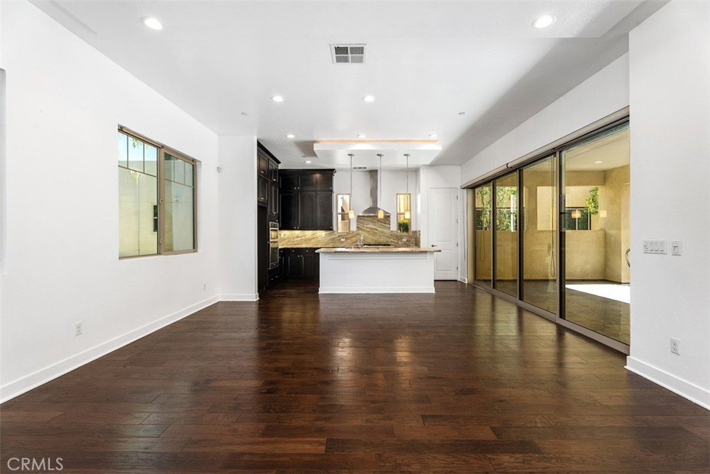 Cef659e1 65ac 4fe2 9968 E737925aa38d